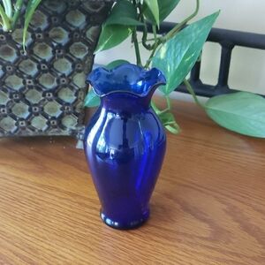 Elegant Blue Glass Vase